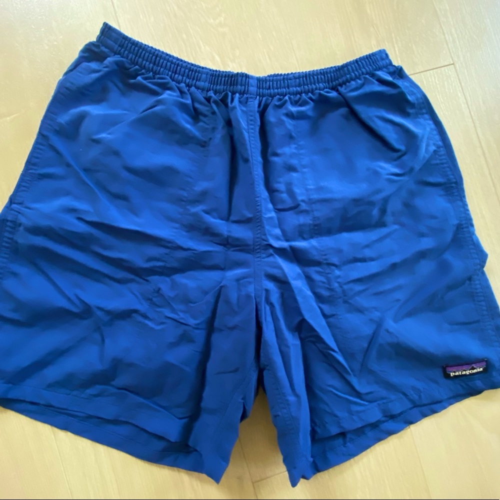 Like new Patagonia Baggies shorts medium